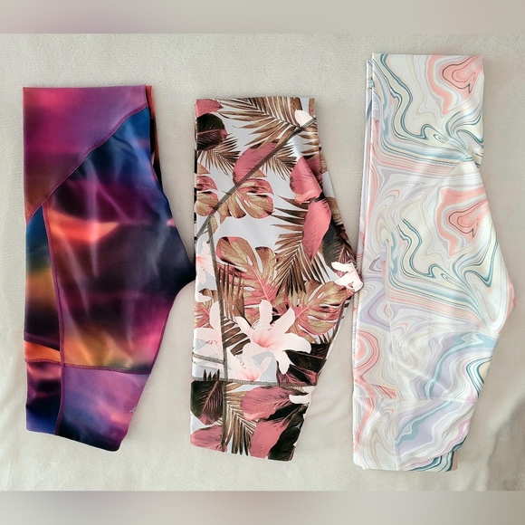 Old Navy Powersoft Legging Bundle - Picture 8 of 8